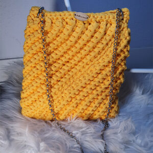 Bolso de trapillo amarillo